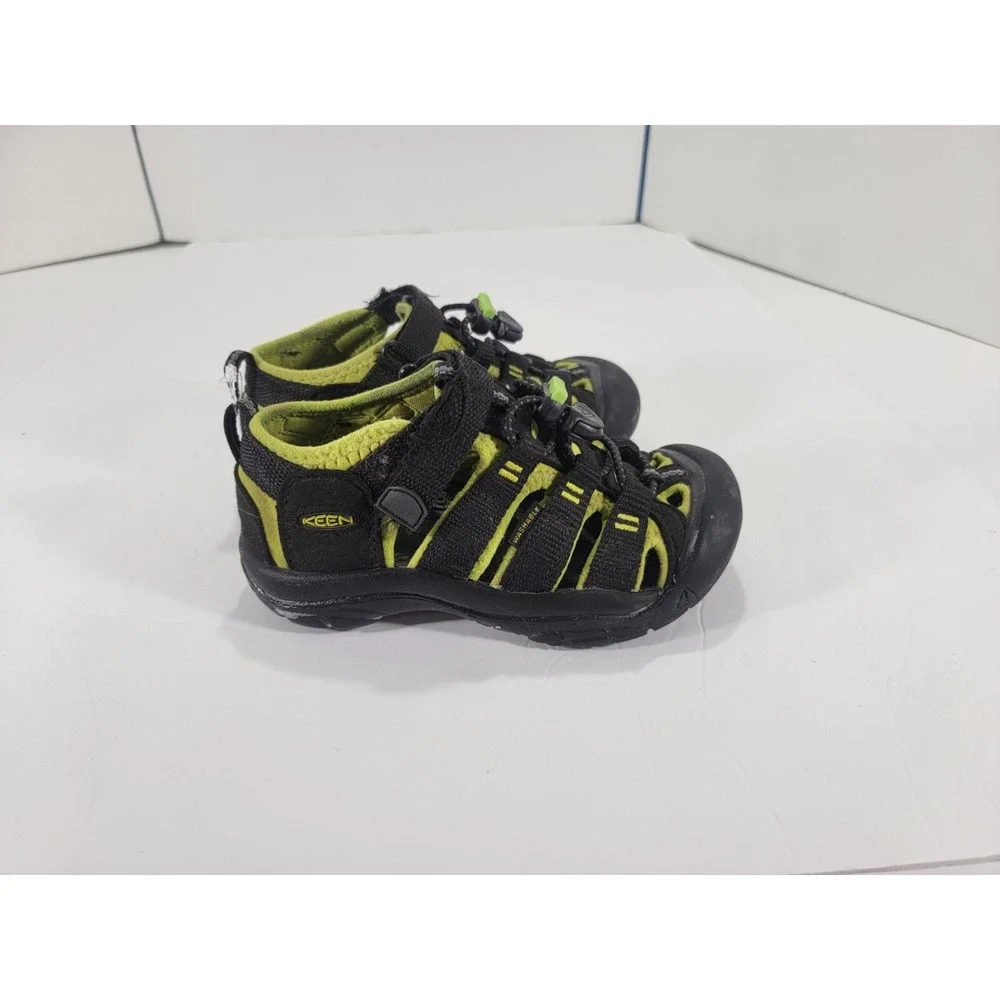 Keen Newport‎ H2 Sandals Toe Protection Black Green Size 11C Youth Kids Boys